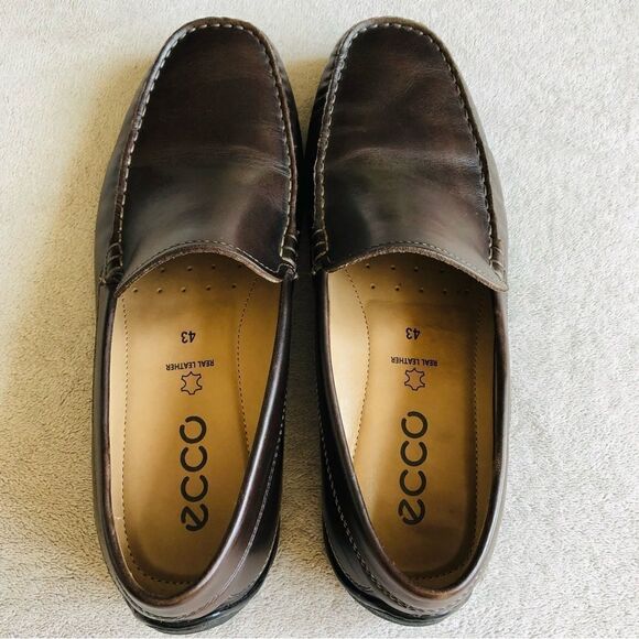 Ecco Men’s Brown Classic Moc 2.0 Loafer main image 14